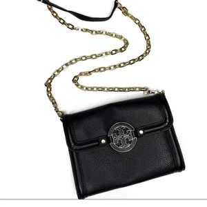 Beautiful French grey Tory Burch Amanda crossbody barely used!